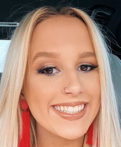 Adora Nicole porno schöne foto