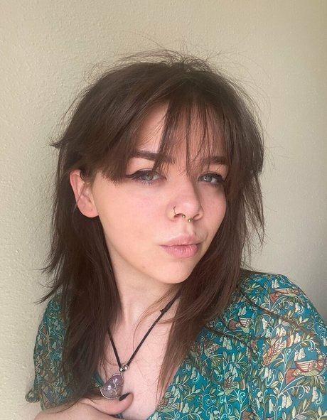 nikkiinatural schöne hübsche bilder