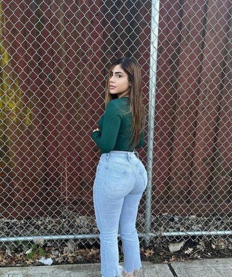 NinaGonz pornostar sexy galerien