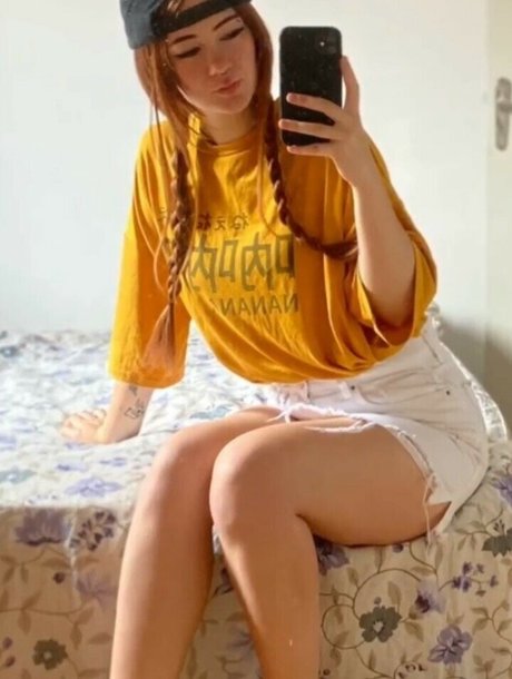 Bruna Dos Anjos model akt bilder