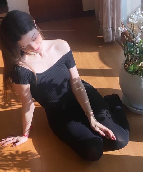 A Bit Rebecca model freie archiv