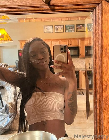 urmajesty1728 top exklusive galerie