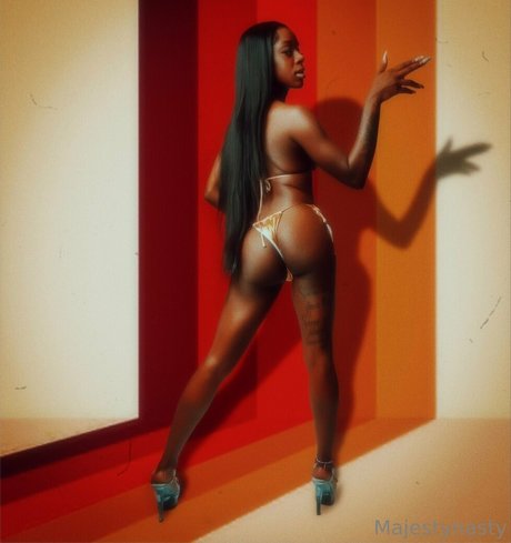 urmajesty1728 kostenlose pornografische galerien