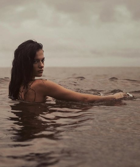 Taya Brooks nackt pornostar galerie