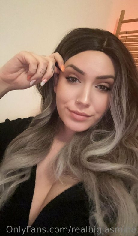 realbigjasmine heiße nackt fotos