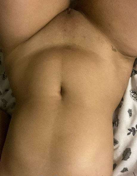 nairobimoon sexy freie bild