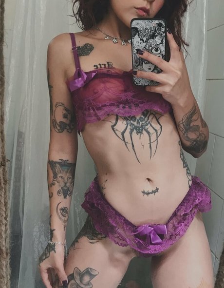 blvckchxrry pornostar schöne fotos