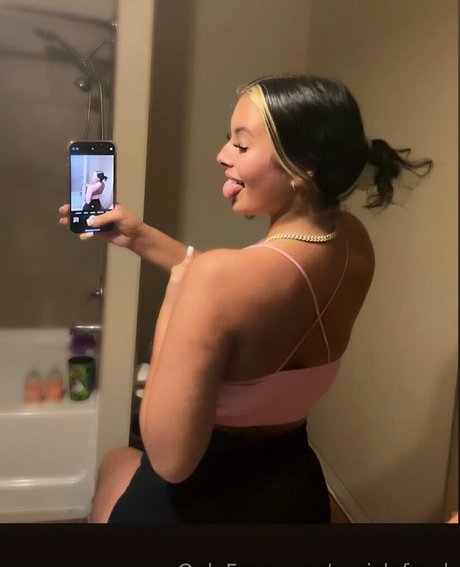 parislafreak model porno galerie