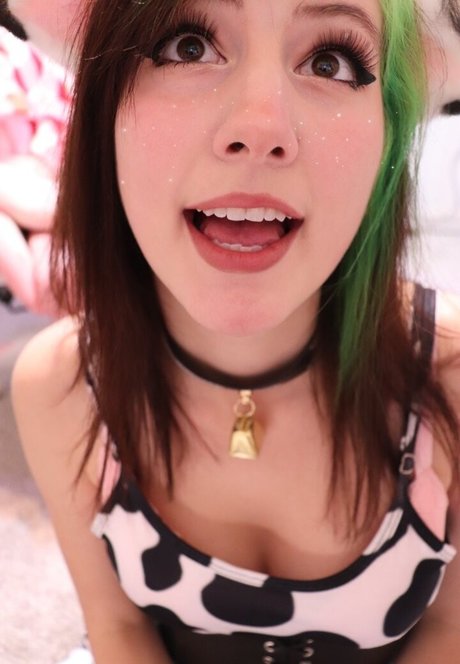 Bunimilk model akt galerien