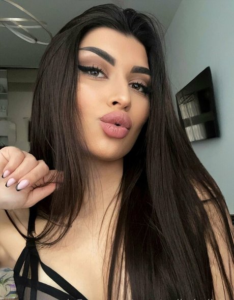 anastasiia baileys nackt heiße foto