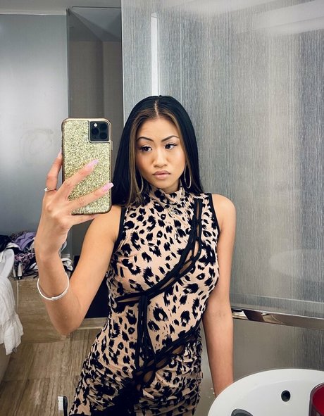 kamikolin top pornostar foto