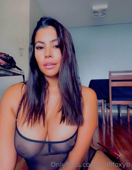 delfifoxyb freie porno fotos