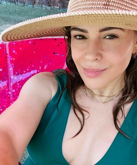 Alyssa Milano xxx porno archiv