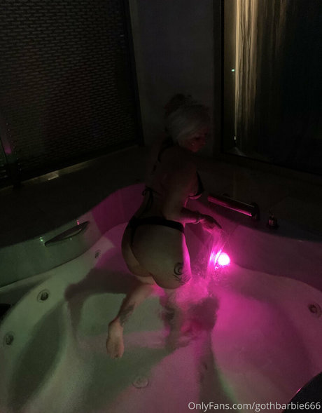 gothbarbie666 sexy nacktheit galerie