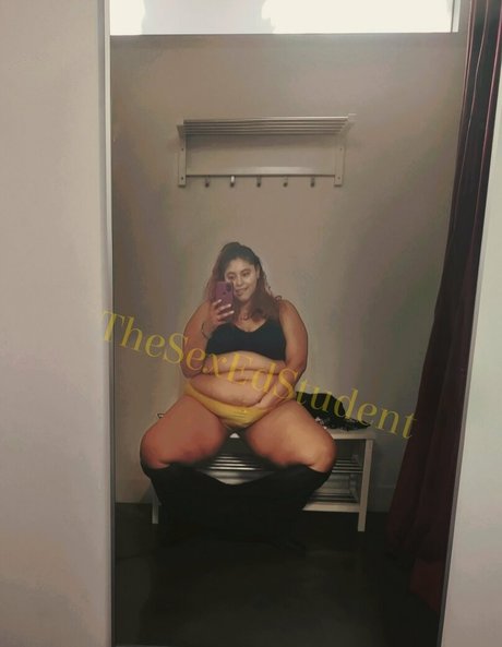 leonadelioness perfekte nackt galerien