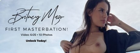 Britney Mazo schöne erotische bilder