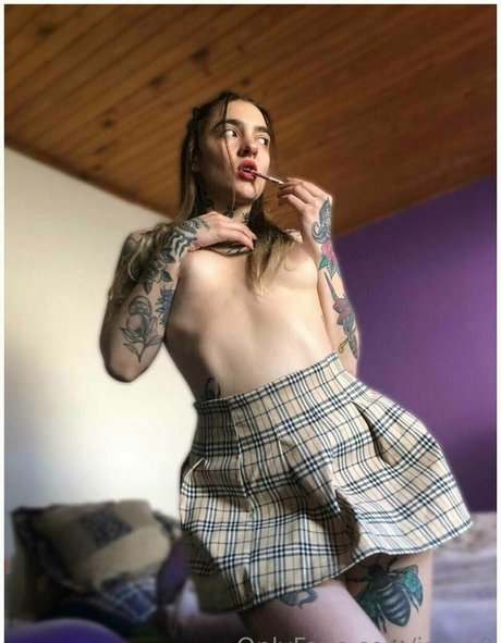 issaa0 schöne pornostar galerie