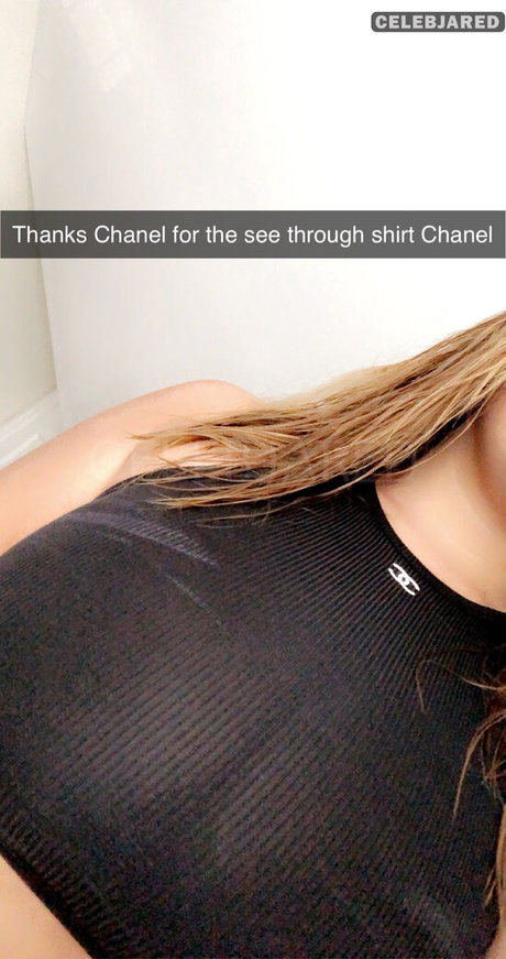 Nicole Osak sexy akt galerie