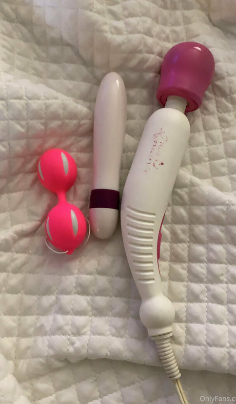 camilacruzzbb nacktheit erotische galerien