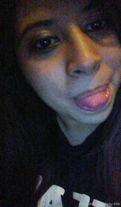 devilishdaisy model pornographische fotos