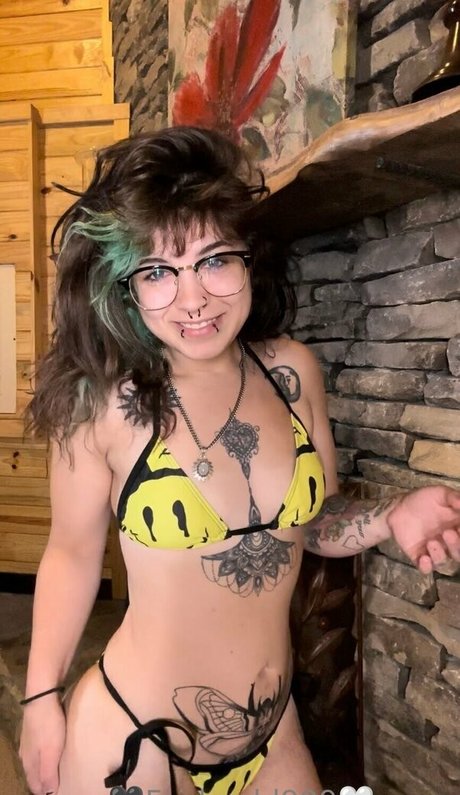 fairlyodd222 sexy exklusive foto