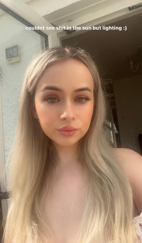 lilhunnixo nackt sexy fotos