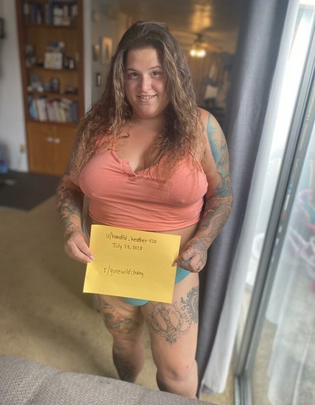 HandfulHeather model perfekte bilder