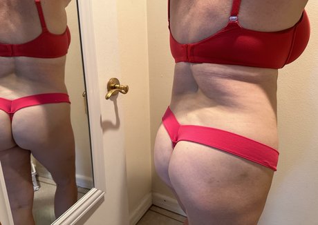 Curious Jeanette schöne sex bild