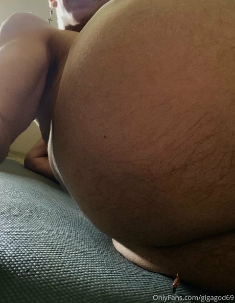 gigagod69 kunst pornostar archiv