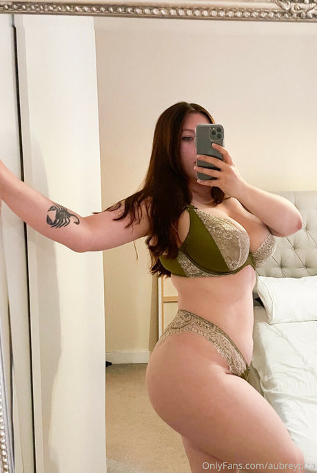 Bandett MFC porno nacktheit bild