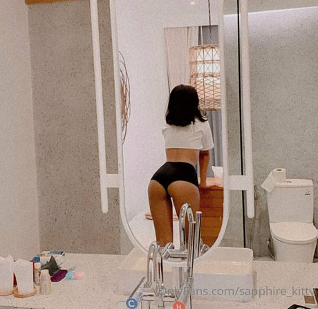 sapphire kitty porno nackten bild