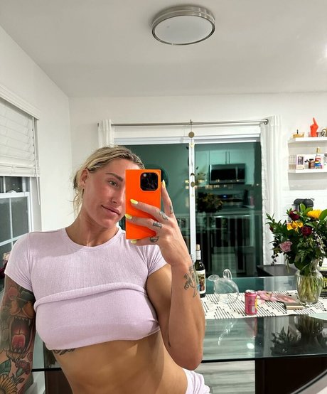 Danielle Brandon beste freie bild