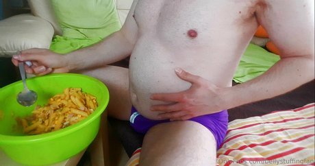 bellystuffingfan hübsche nacktheit galerien