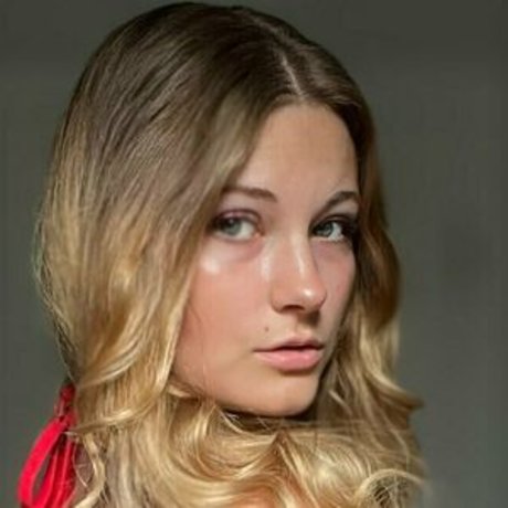 lilla raye schauspielerin xxx bilder