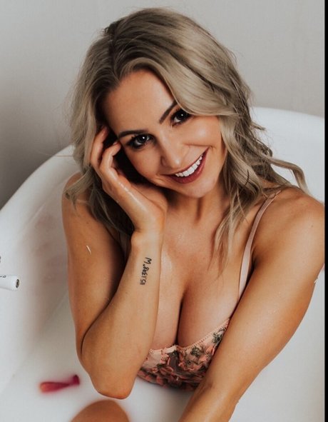 bikinibarbieee erotische erwachsene fotos