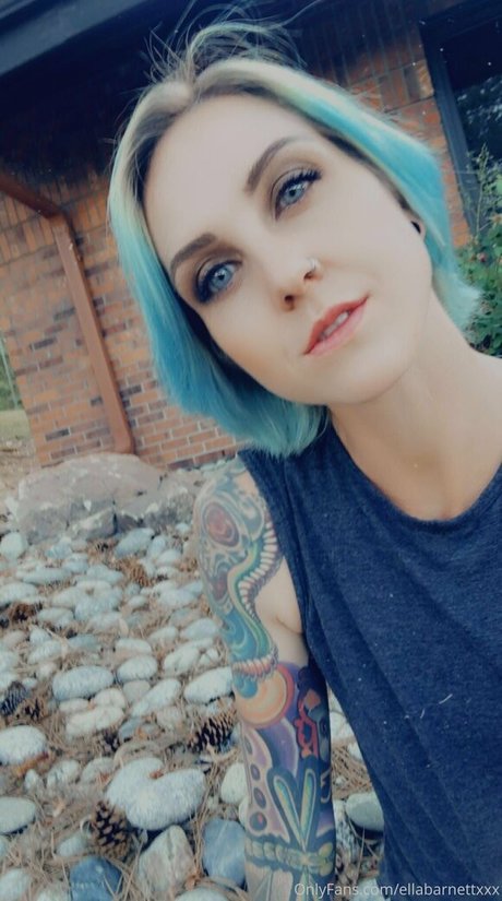 ellabarnettvip hd foto