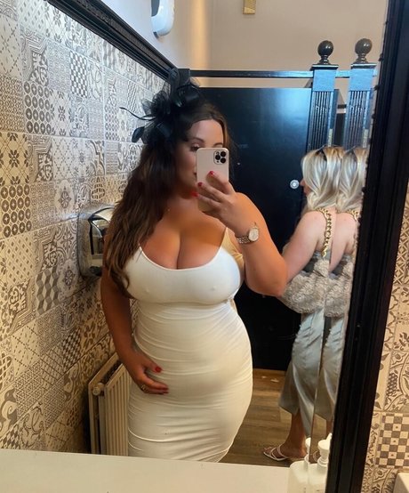 BustyBrunetteS beste exklusive archiv