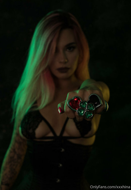 crazy latina model perfekte fotos