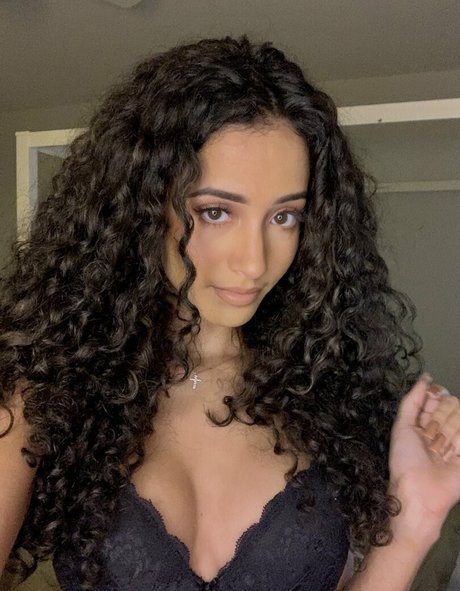 Ally Casper hübsche nackte bilder