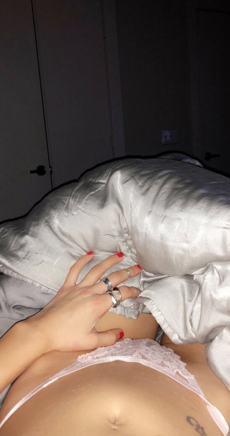 Antoinette Cuccia exklusive nackt bilder