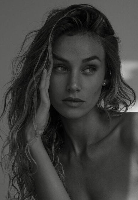 Miacbell perfekte akt bilder