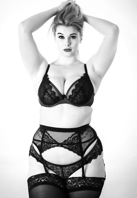 Natalie Juliet Deadman model hd galerien