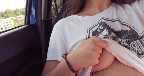 lady freetheboobs xxx kostenlose bilder