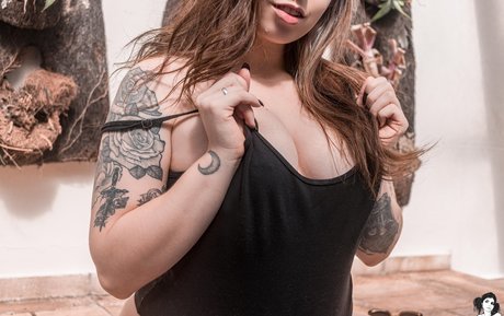 Adistoker freie pornografische archiv