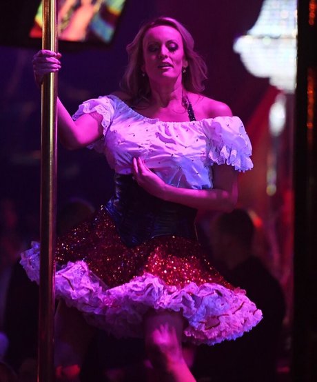 Stormy Daniels nackt freie bilder