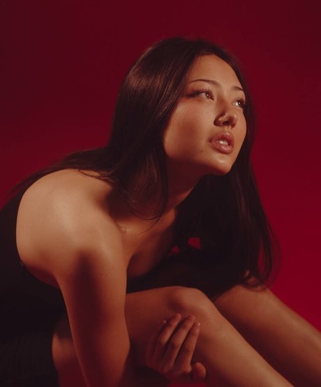 Miku Martineau porno schöne bild