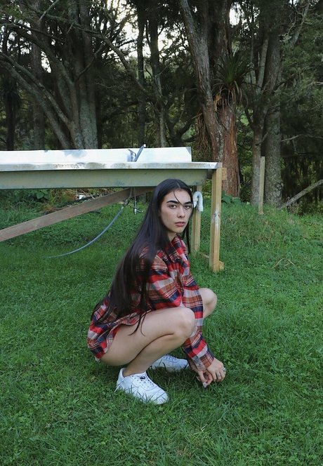 latairepepi pornostar kunst foto