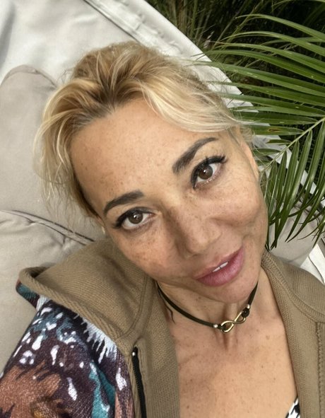 Mommy Di xxx nacktheit galerie