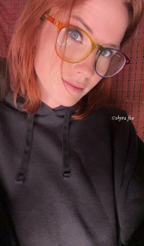 Skyra Fox porno beste foto