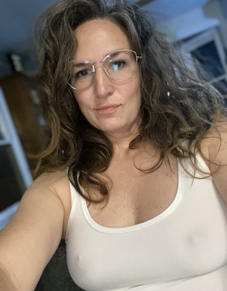 Laineymarie erwachsene exklusive bild